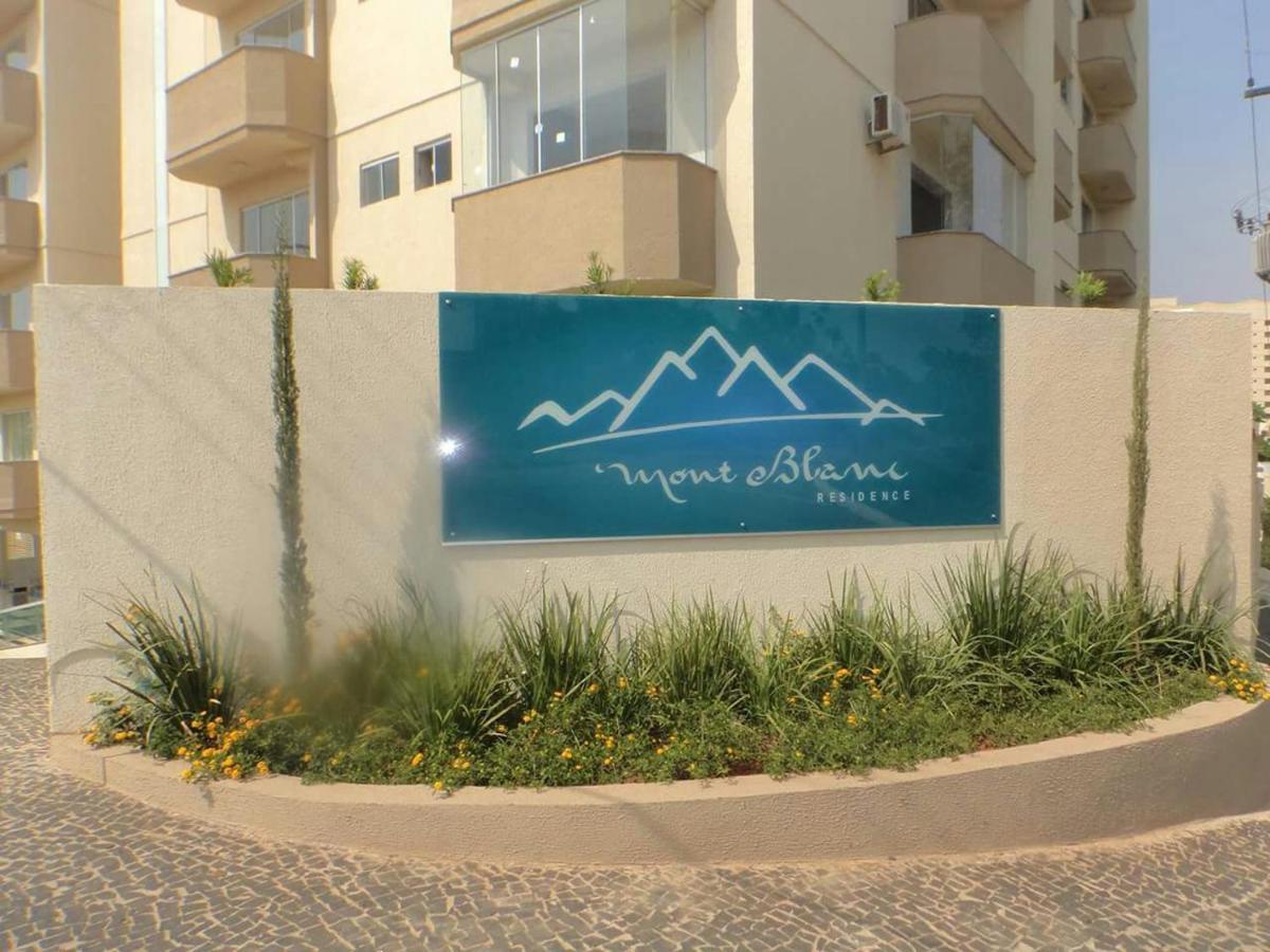 Ferienwohnung Flat 208 Mont Blanc Caldas Novas Exterior foto